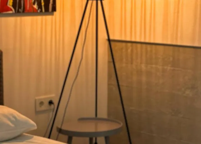 Daire Modern And Spacious Loft Type 8 With Free Private Parking By 