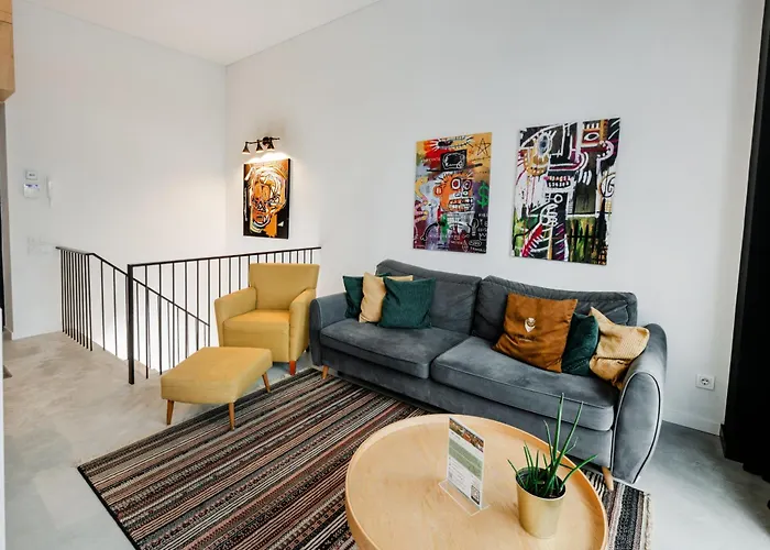 Modern And Spacious Loft Type 8 With Free Private Parking By 