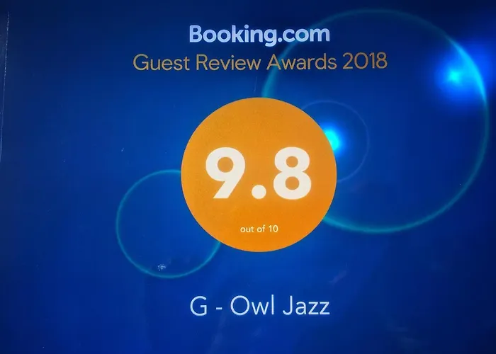 Modern And Spacious Loft Type 8 With Free Private Parking By 